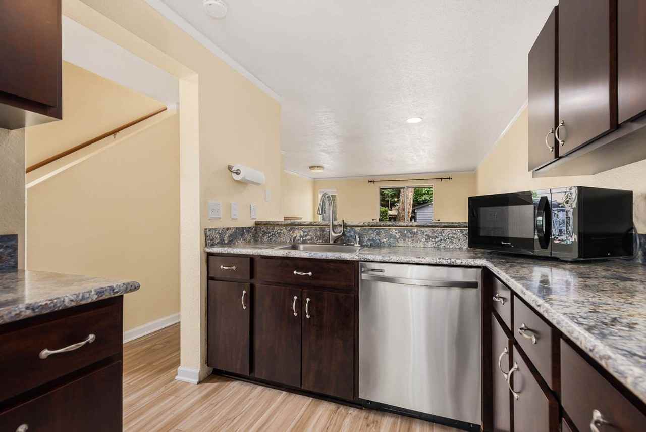 280 Newport Way Nw - Photo 7 of 18