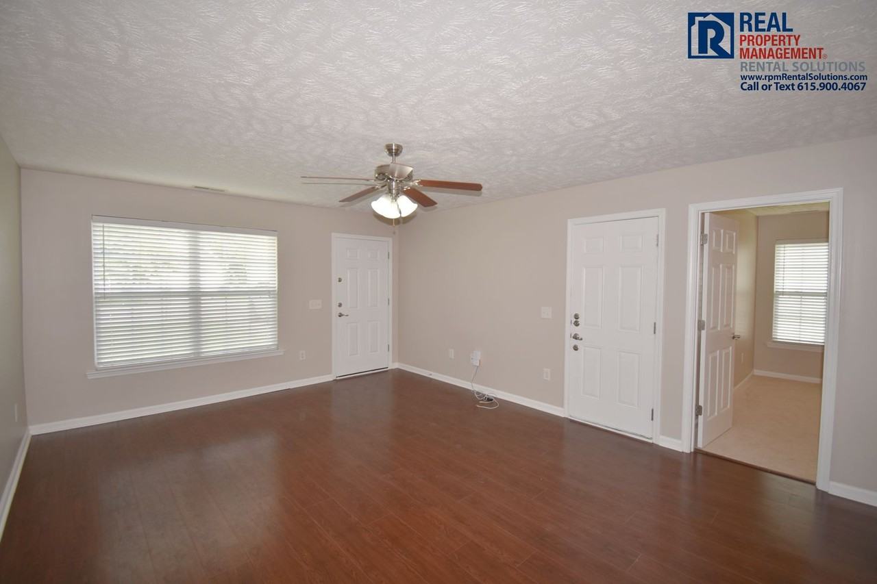 2817 Painted Pony Dr - Photo 5 of 24