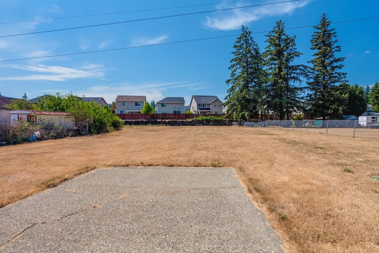 26129 172nd Ave Se - Photo 5 of 24