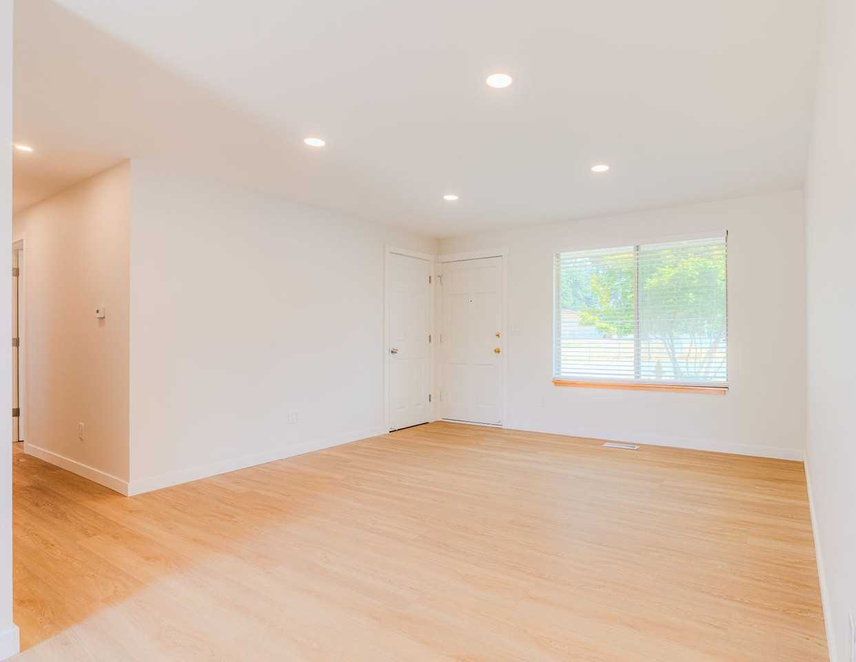 26129 172nd Ave Se - Photo 6 of 24