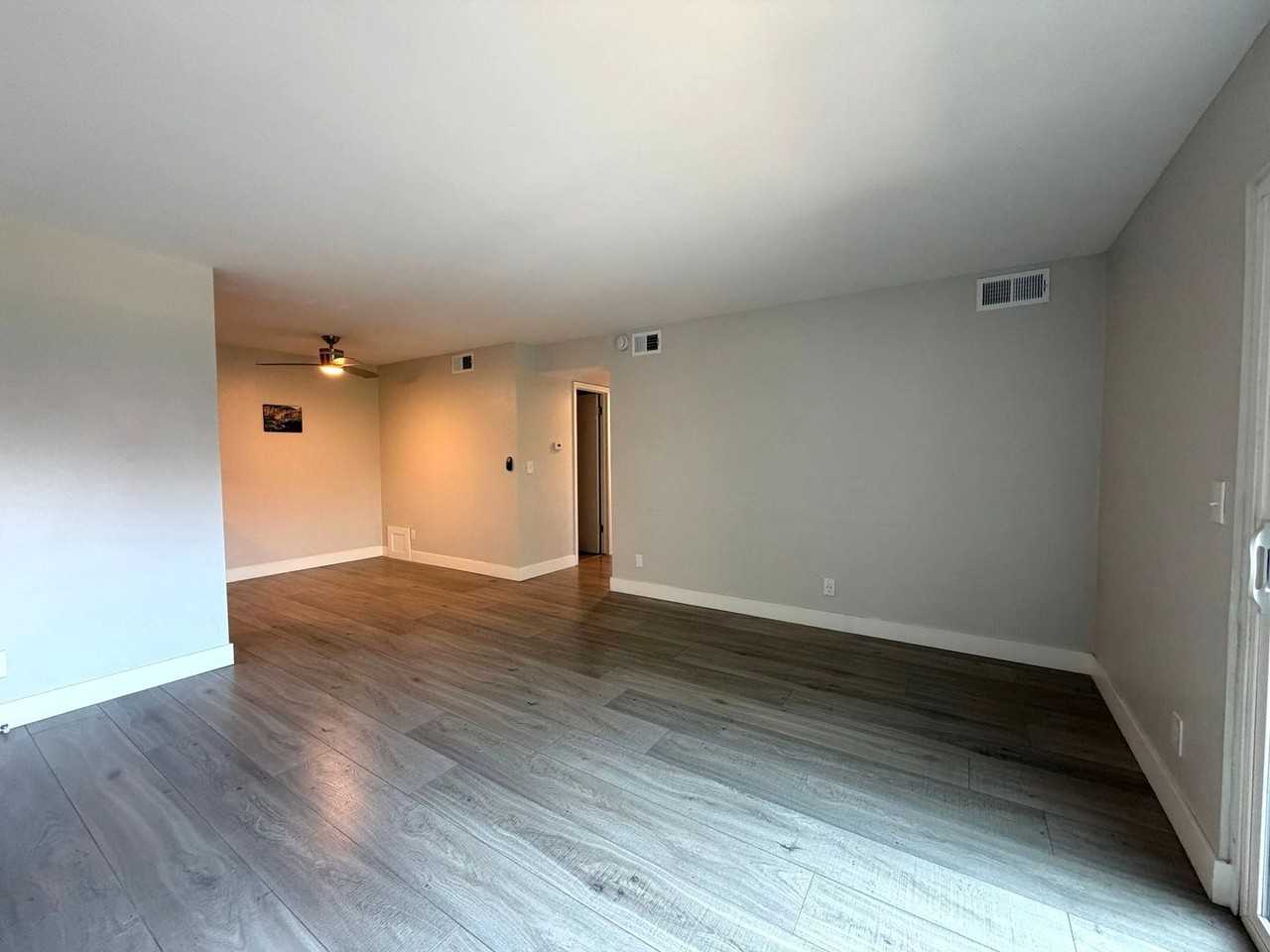 3250 Oneal Cir #B25 - Photo 2 of 13