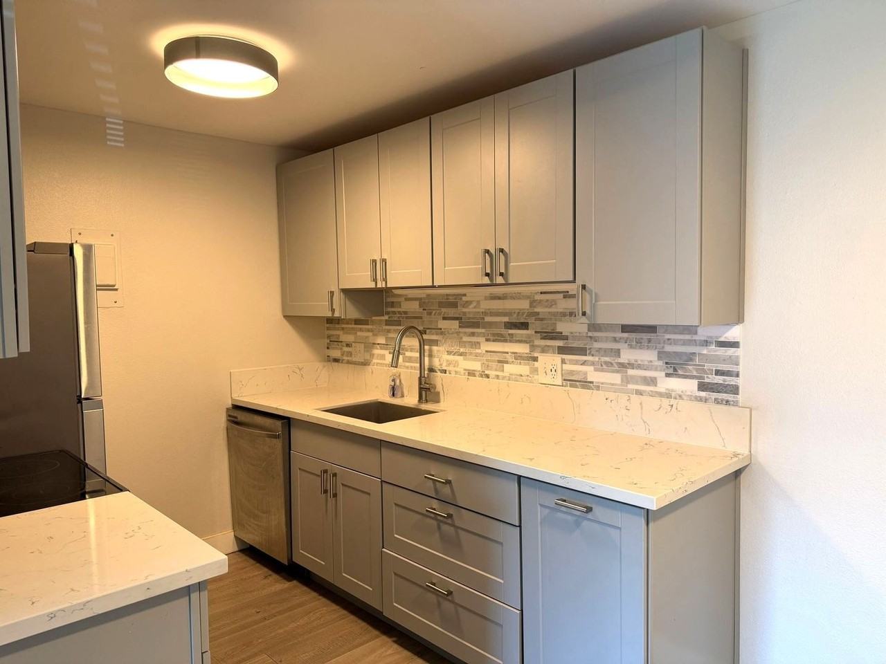 3250 Oneal Cir #B25 - Photo 5 of 13