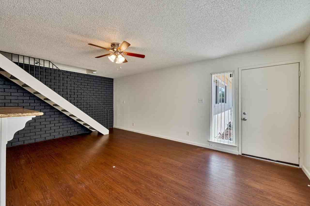 7424 Franklin Blvd #3 - Photo 3 of 20
