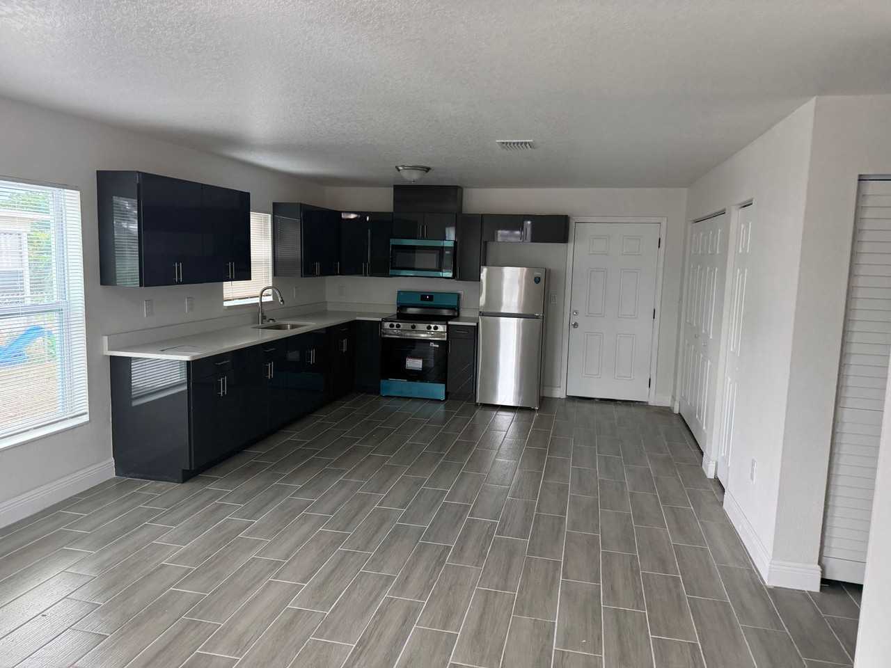 11227 Zimmerman Rd - Photo 3 of 12