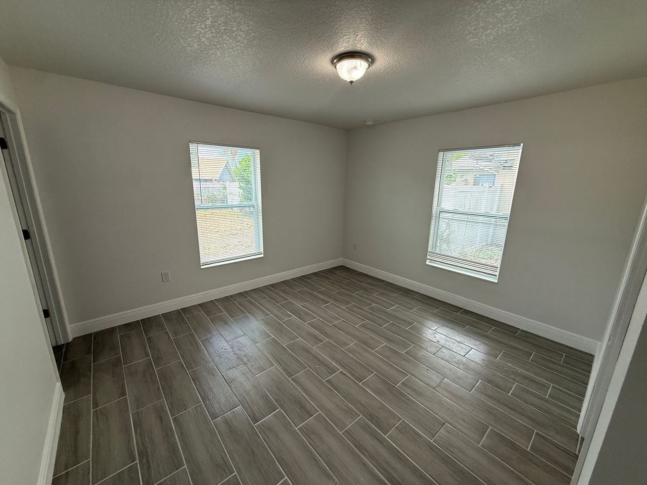 11227 Zimmerman Rd - Photo 5 of 12