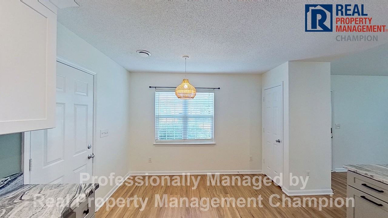 2311 Sapling Cir - Photo 6 of 22