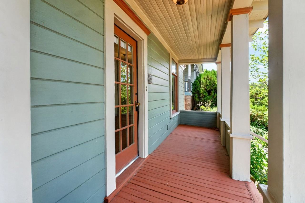 215 S Marina St - Photo 4 of 45