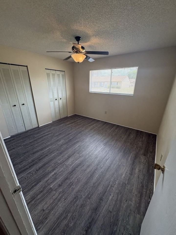 710 W Rosewood Ln - Photo 4 of 11