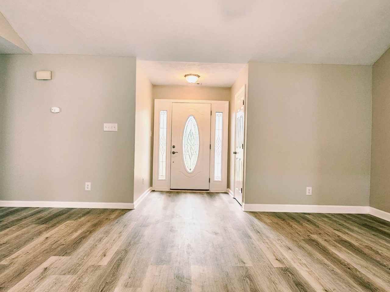 7796 Buttonwood Ave - Photo 4 of 26