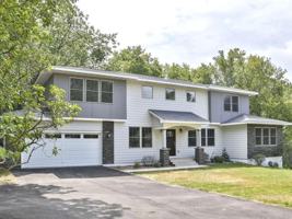 featured image of 5321 Interlachen Blvd