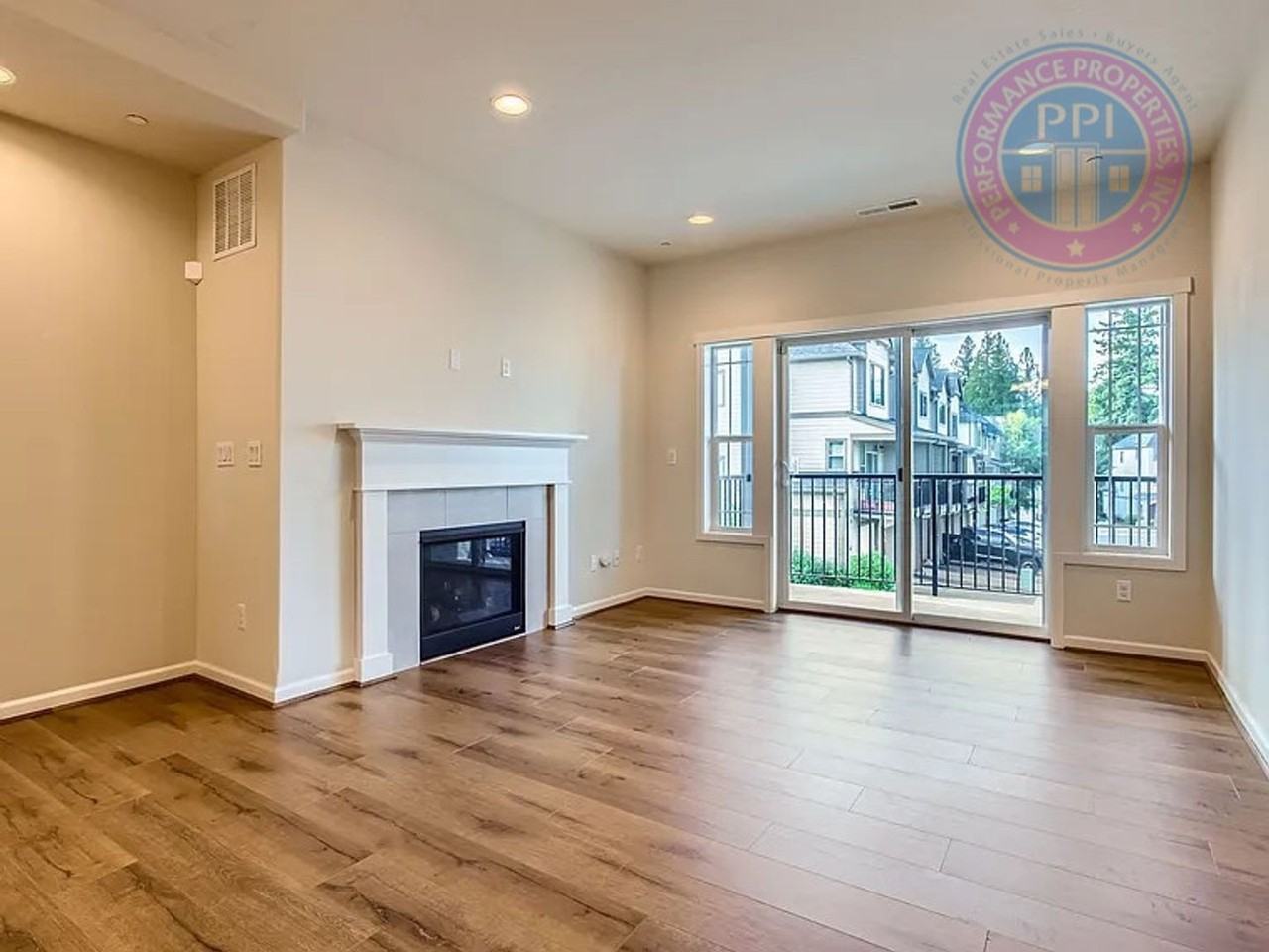 17067 Sw Jean Louise Rd - Photo 6 of 28