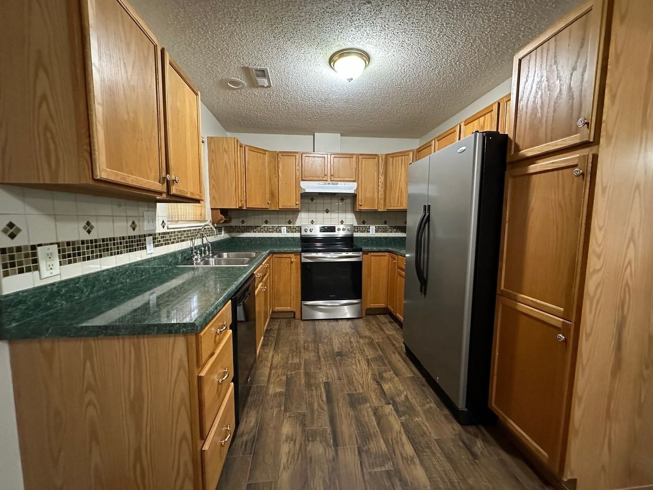 256 Dumplin Ln - Photo 6 of 24
