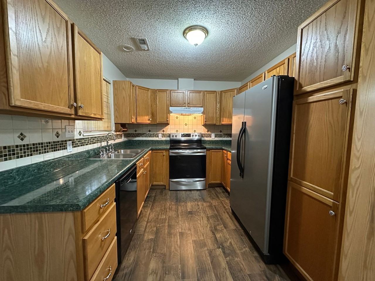 256 Dumplin Ln - Photo 7 of 24
