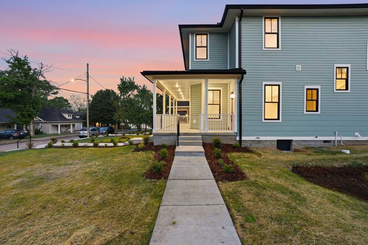 1111 Petway Ave - Photo 3 of 28