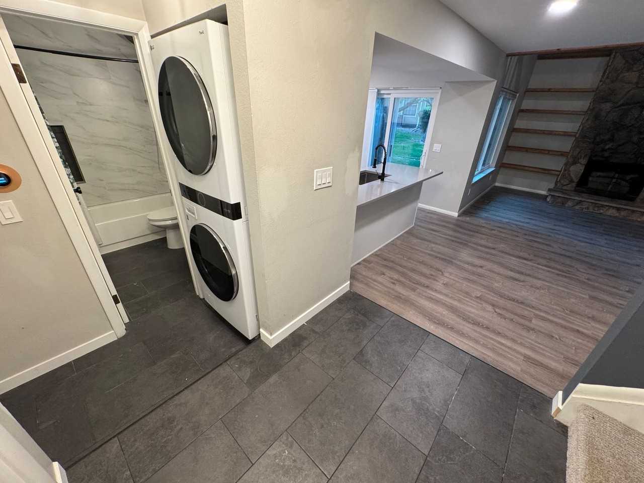2667 S Xanadu Way #F - Photo 5 of 23