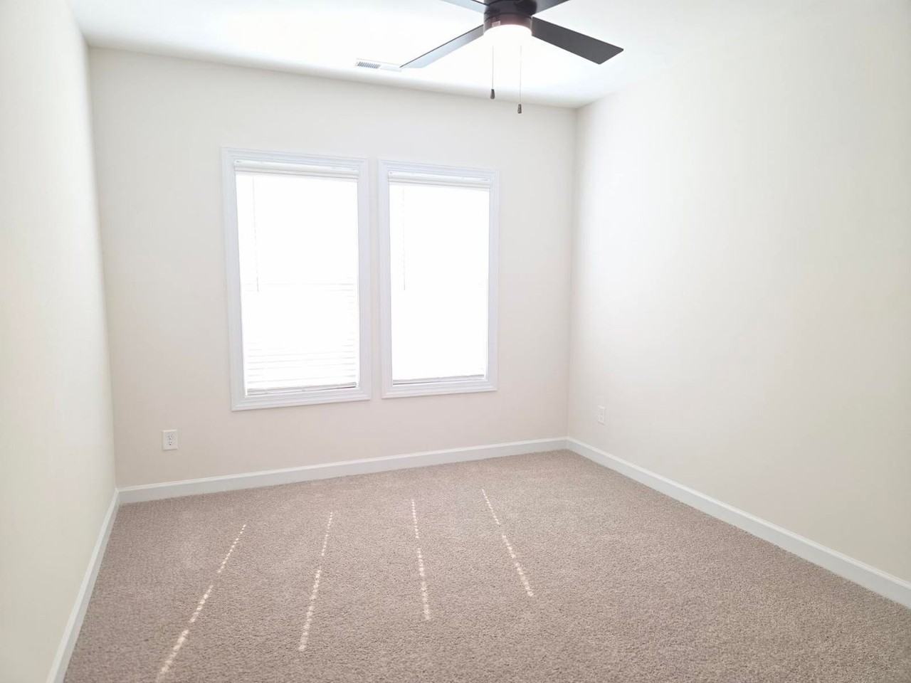 104 Hudson Village Dr - Photo 3 of 24