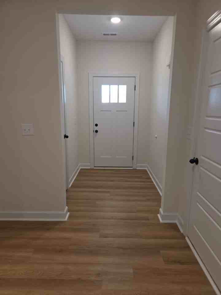 104 Hudson Village Dr - Photo 5 of 24