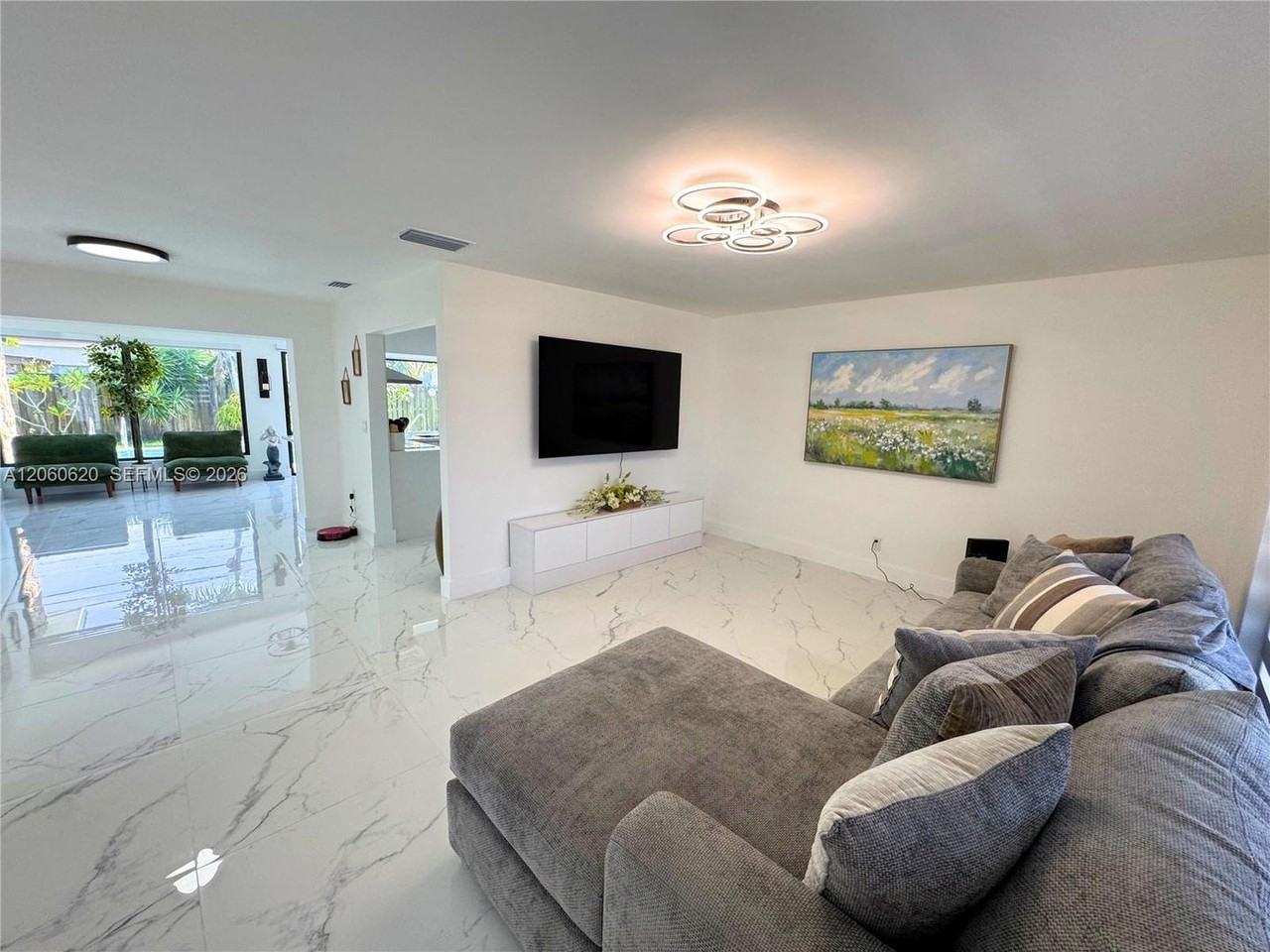 8550 Nw 26th St - Photo 4 of 13