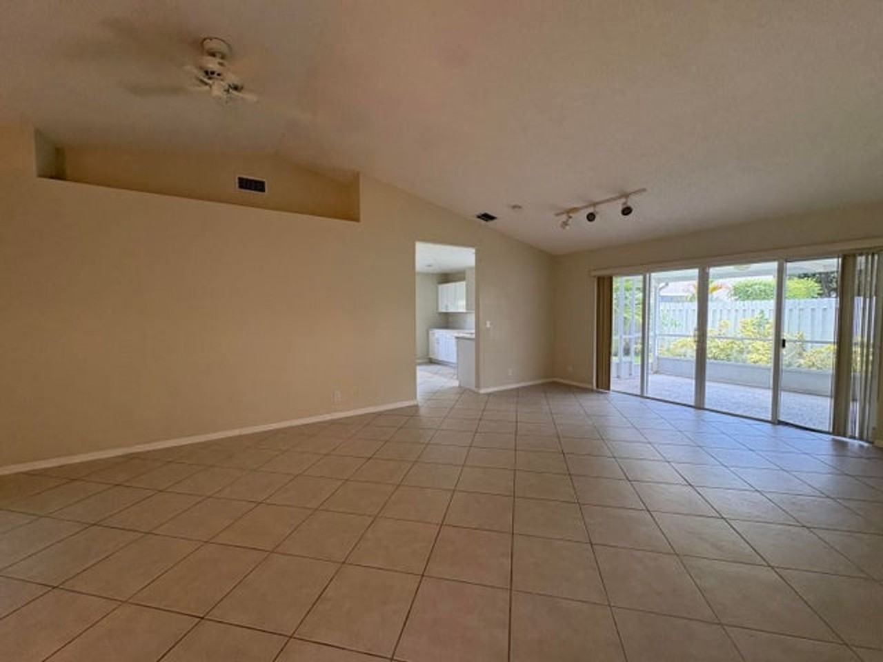 3572 Sahara Springs Blvd - Photo 5 of 12