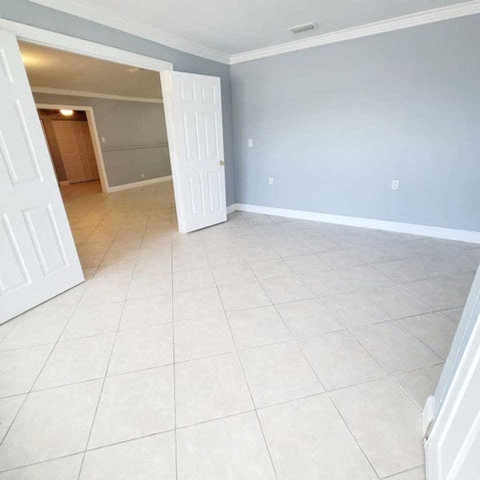 2021 Nw 64th Ave #A - Photo 6 of 15