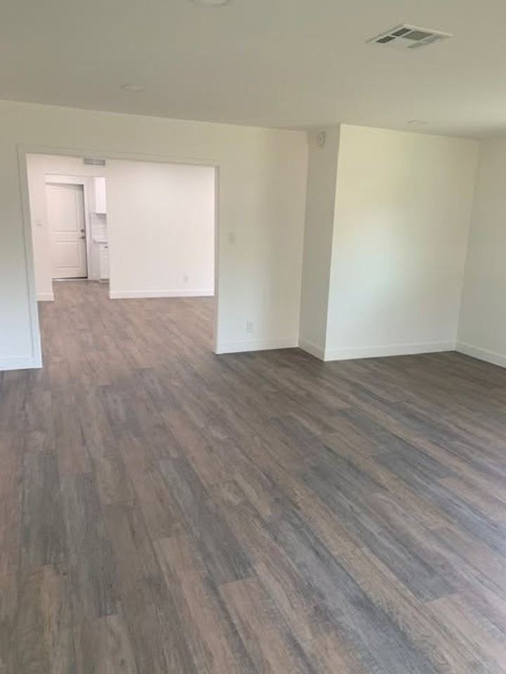 9105 Feather River Way - Photo 7 of 10