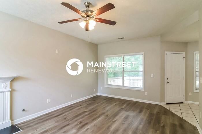 5118 Oaktree Trl - Photo 4 of 18