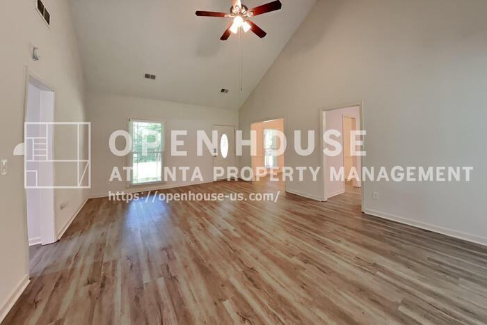 2791 Whippoorwill Cir - Photo 4 of 20