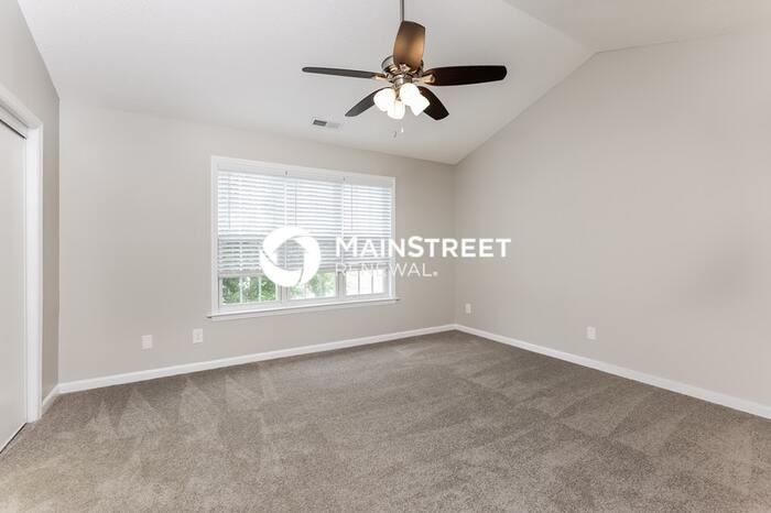 1714 Crag Burn Ln - Photo 6 of 17