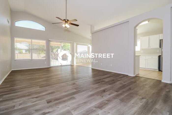 12509 W Palm Ln - Photo 5 of 16