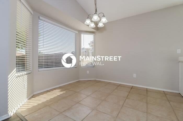 12509 W Palm Ln - Photo 6 of 16