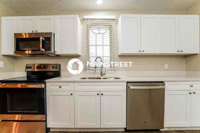 18635 Birch Rd - Photo 5 of 16