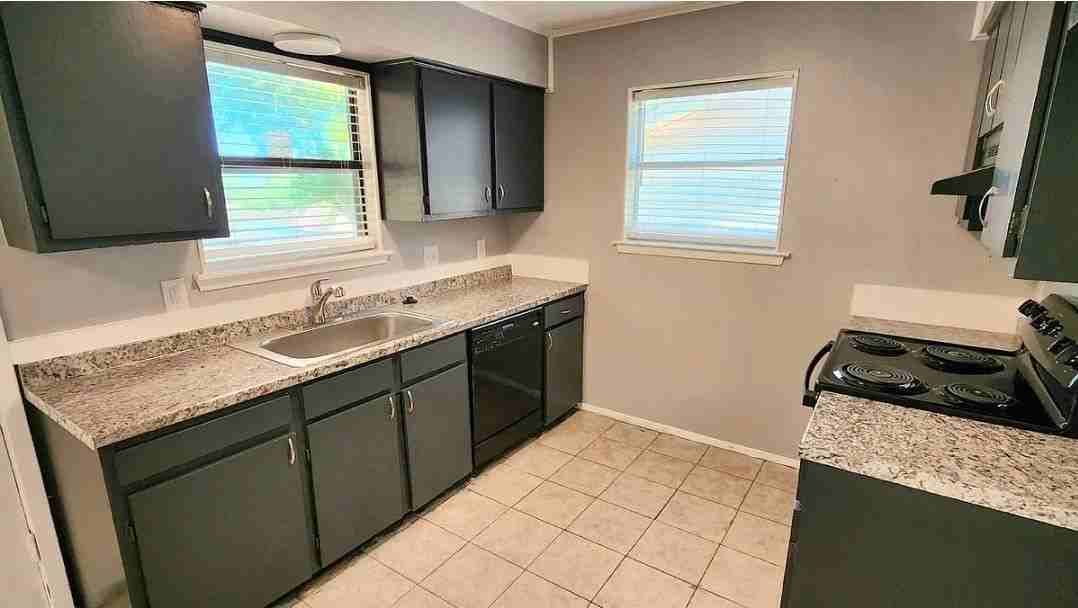 822 Lake View Rdg - Photo 5 of 18
