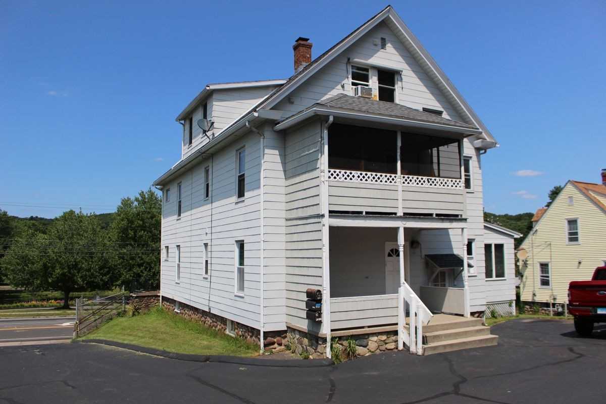 488 South St - Photo 3 of 15