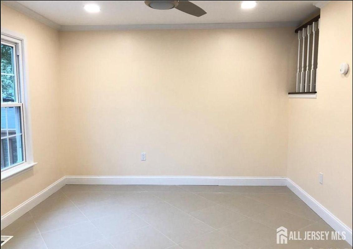 1 Mochen Ct - Photo 6 of 21