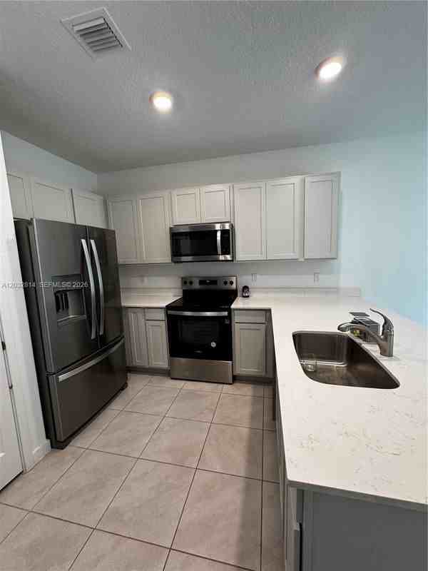 4860 Dillion St - Photo 2 of 10