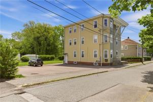 featured image of 29 Prospect St ##3