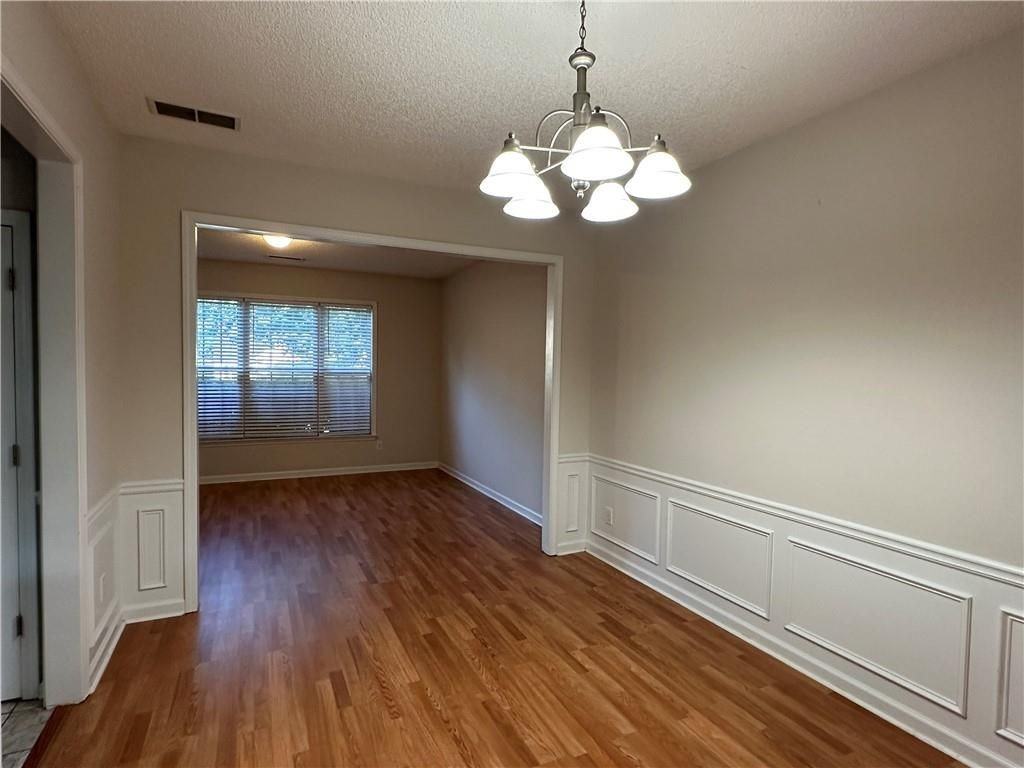 7235 Treyburn Dr - Photo 5 of 22
