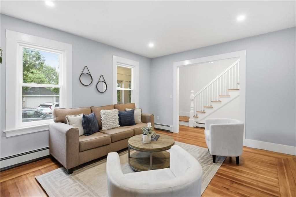19 Princeton St - Photo 7 of 25