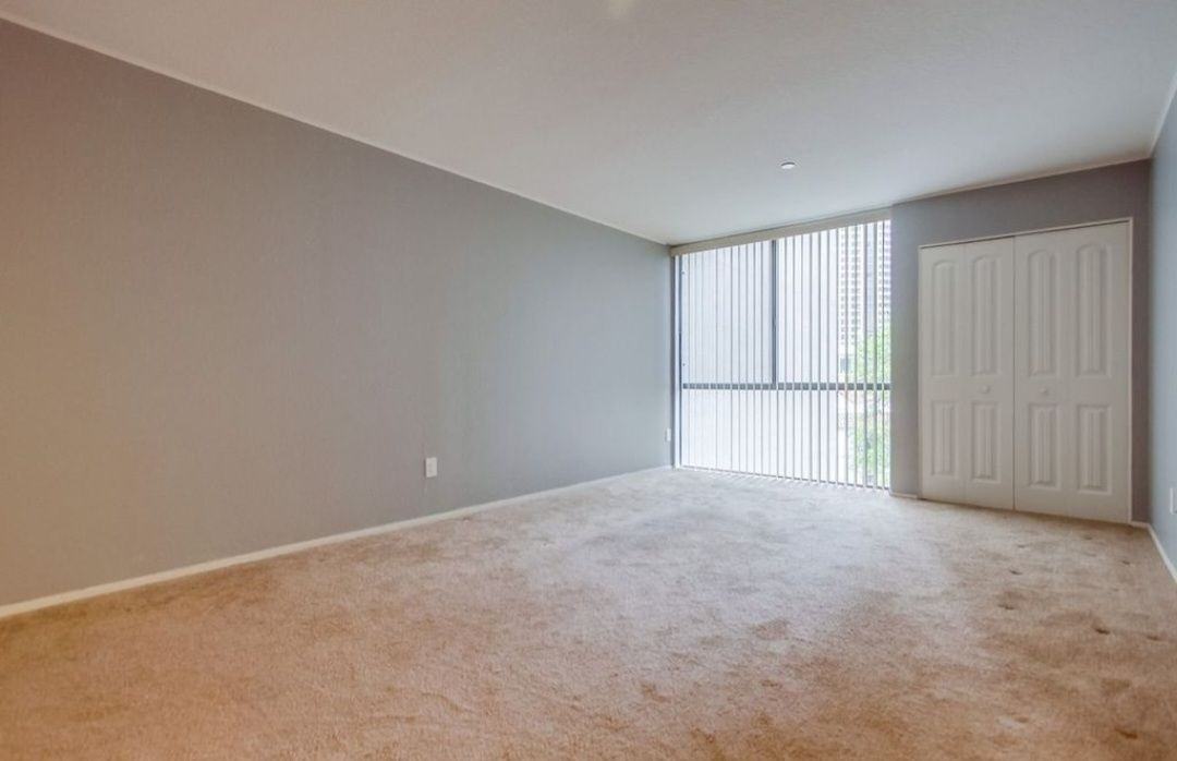 850 State St ##328 - Photo 5 of 13