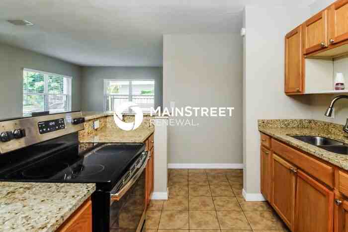 4601 W Paxton Ave - Photo 7 of 15