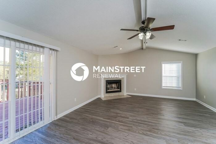 5113 Queens Castle Rd - Photo 3 of 16