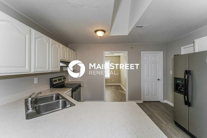 5113 Queens Castle Rd - Photo 7 of 16