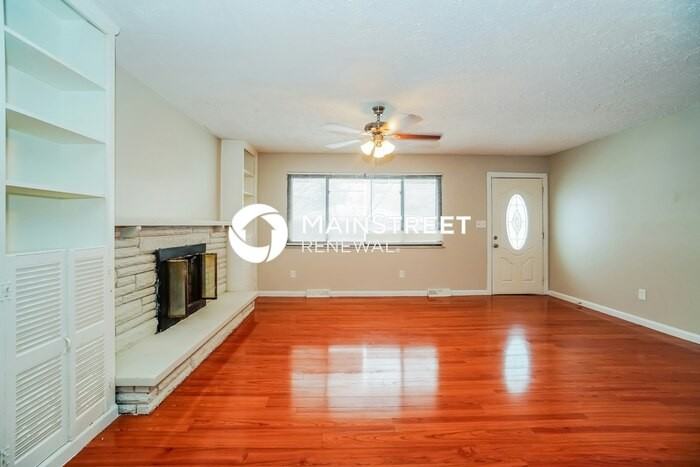 4338 Colby Ave - Photo 6 of 17