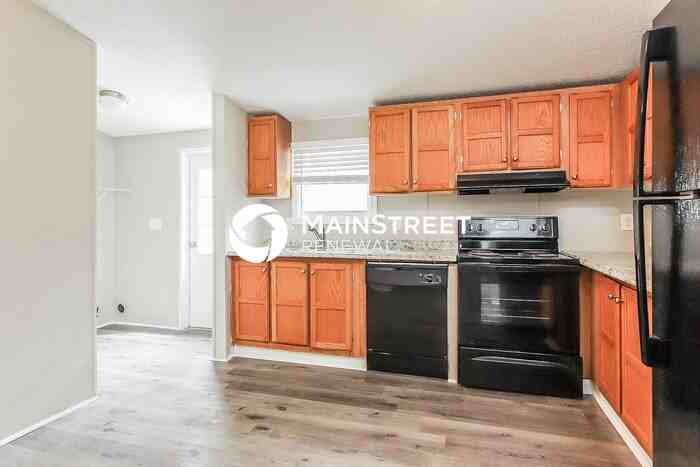 2318 Blair Dr - Photo 6 of 16