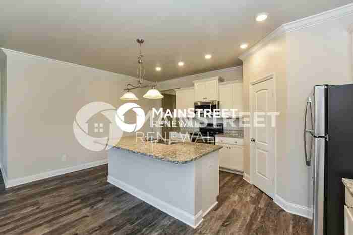 Addison Dr Nw - Photo 6 of 16