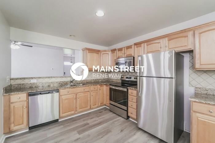 6212 Underwood Ave - Photo 5 of 15