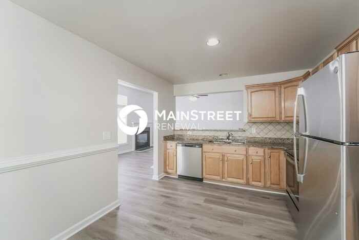 6212 Underwood Ave - Photo 6 of 15