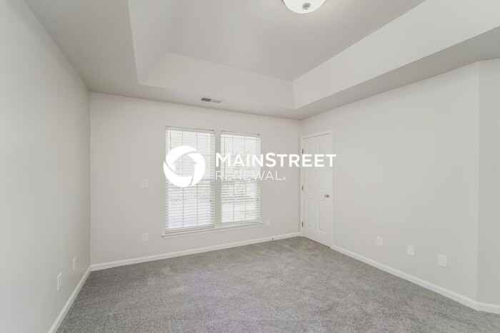 6212 Underwood Ave - Photo 7 of 15