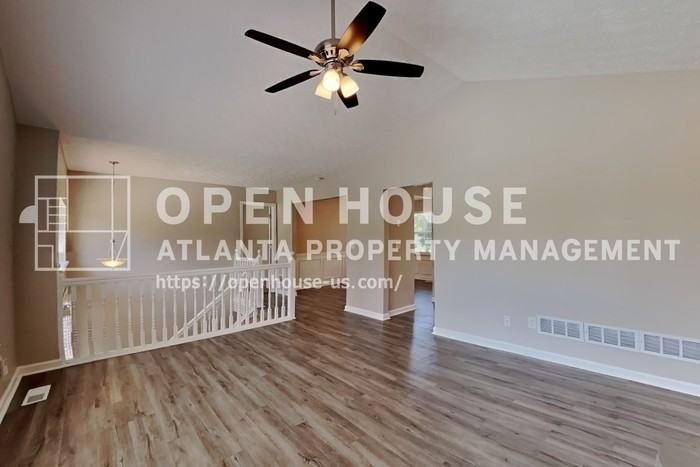 4504 Rushing Wind Ct - Photo 5 of 24