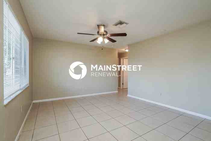 12601 2nd St - Photo 3 of 16